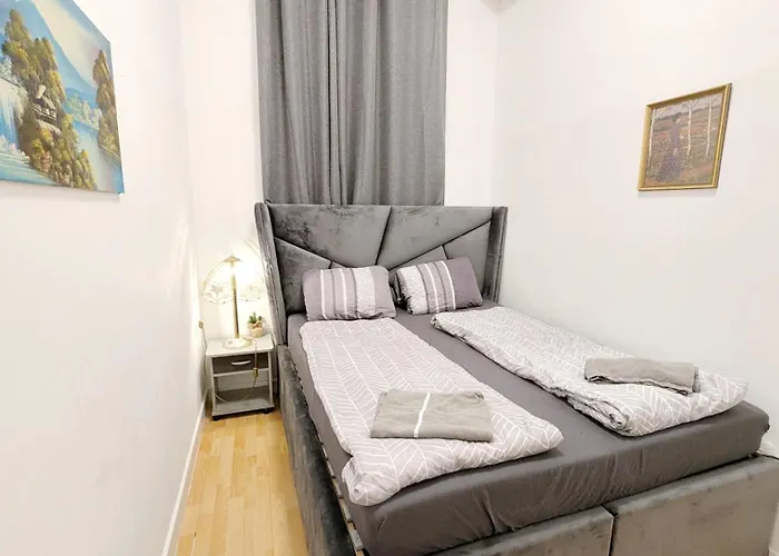 منزل للإقامة Comfortable In Lugner Area فيينا