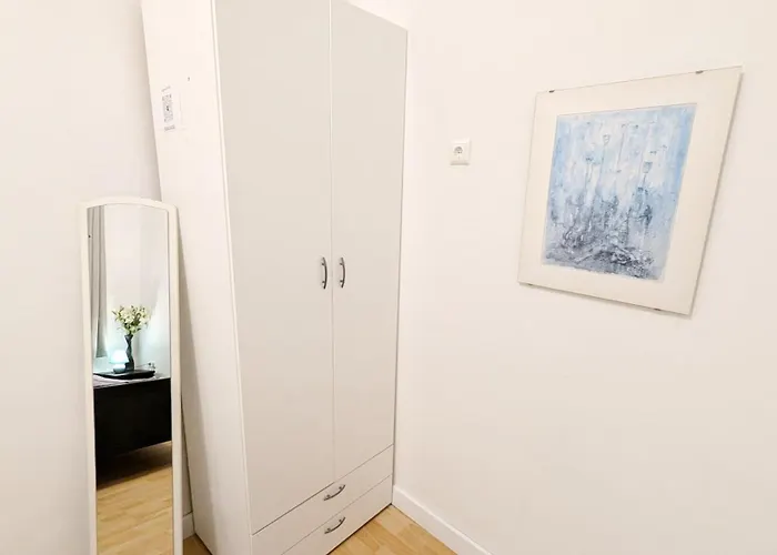 Comfortable In Lugner Area * فيينا